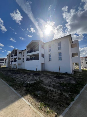 Programme neuf à SAINT-VINCENT-DE-TYROSSE — illustration non contractuelle